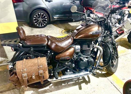ROYAL ENFIELD METEOR 350 SUPERNOVA ROYAL ENFIELD METEOR 350 SUPERNOVA